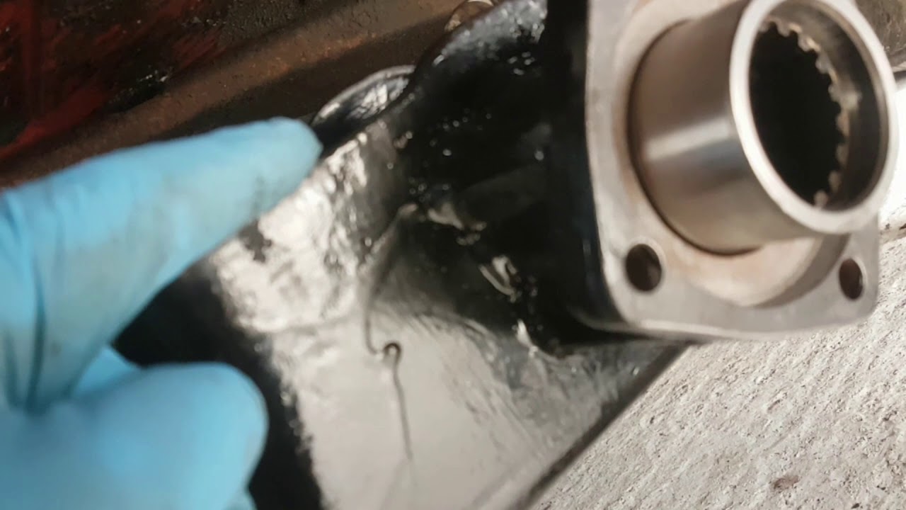 Triumph Stag broken diff and diff nose