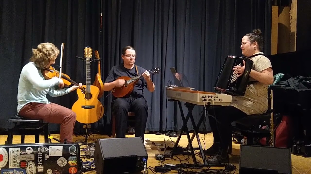 River Road performing at Emerald City Contra Dance, 4-19-24. Seattle, WA