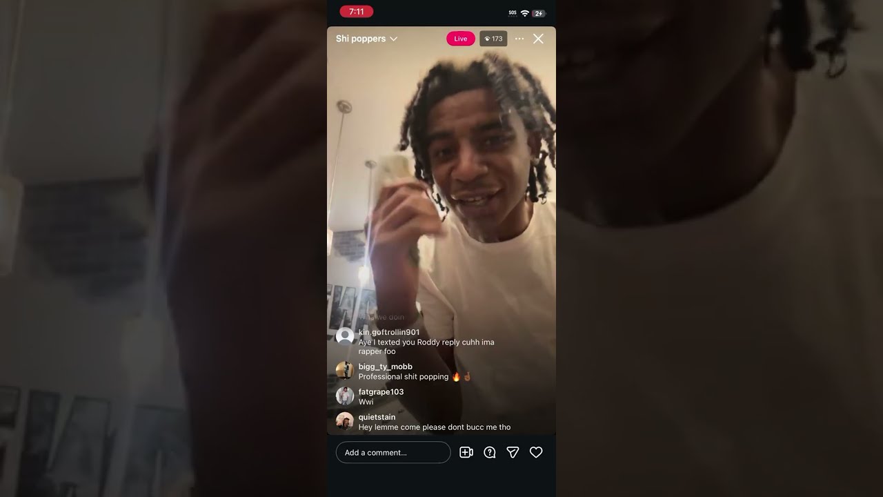 Roddytreyy & CoSplatt Flexing Money On IG Live 