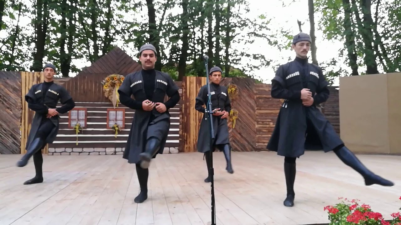Mezinárodní folklórní festival Červený Kostelec 2017 - Gruzie