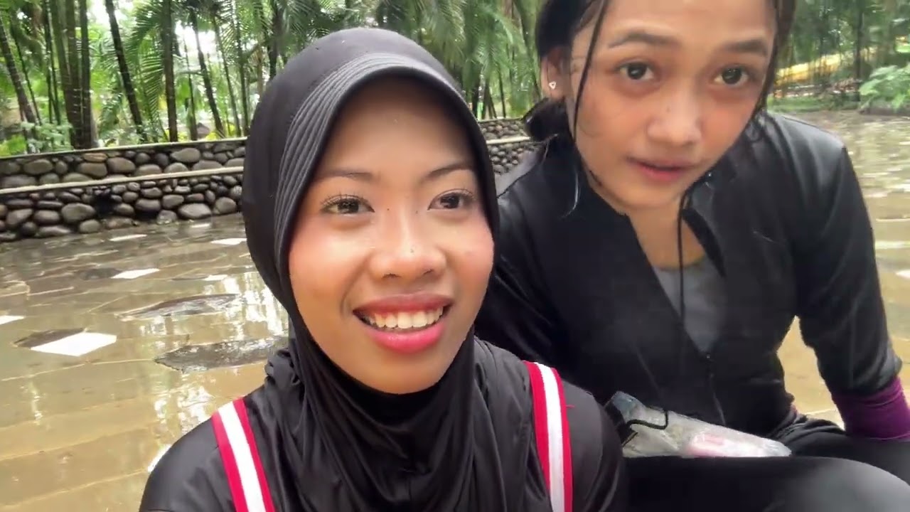 BUGIS WATERPARK WITH MY GIRLIESSSS