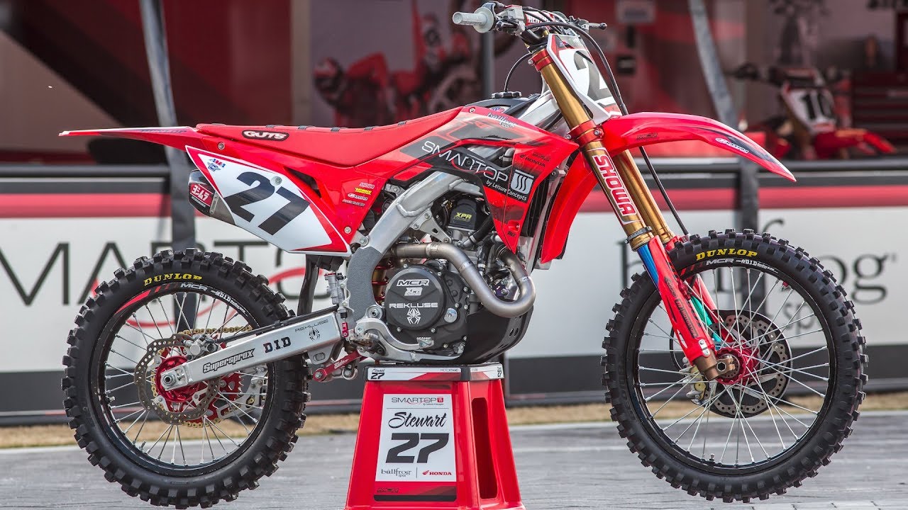 Inside Malcolm Stewart's Factory Bull Frog/Smart Top/MCR Honda CRF450R - Motocross Action Magazine