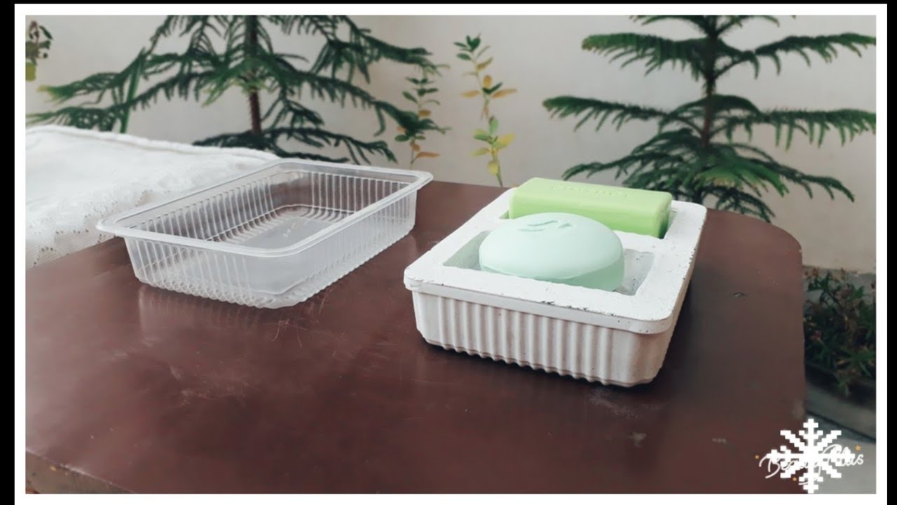 DIY/Concrete Shapes : SOAPCASE with empty plastic box. Devendra Singh.