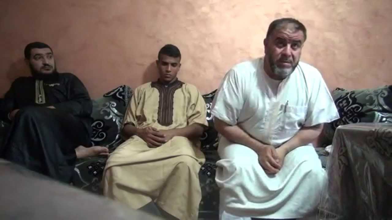 Des conseils pour les jeunes de france par cheikh Abdellah Nhari- للشيخ النهاري M Omar