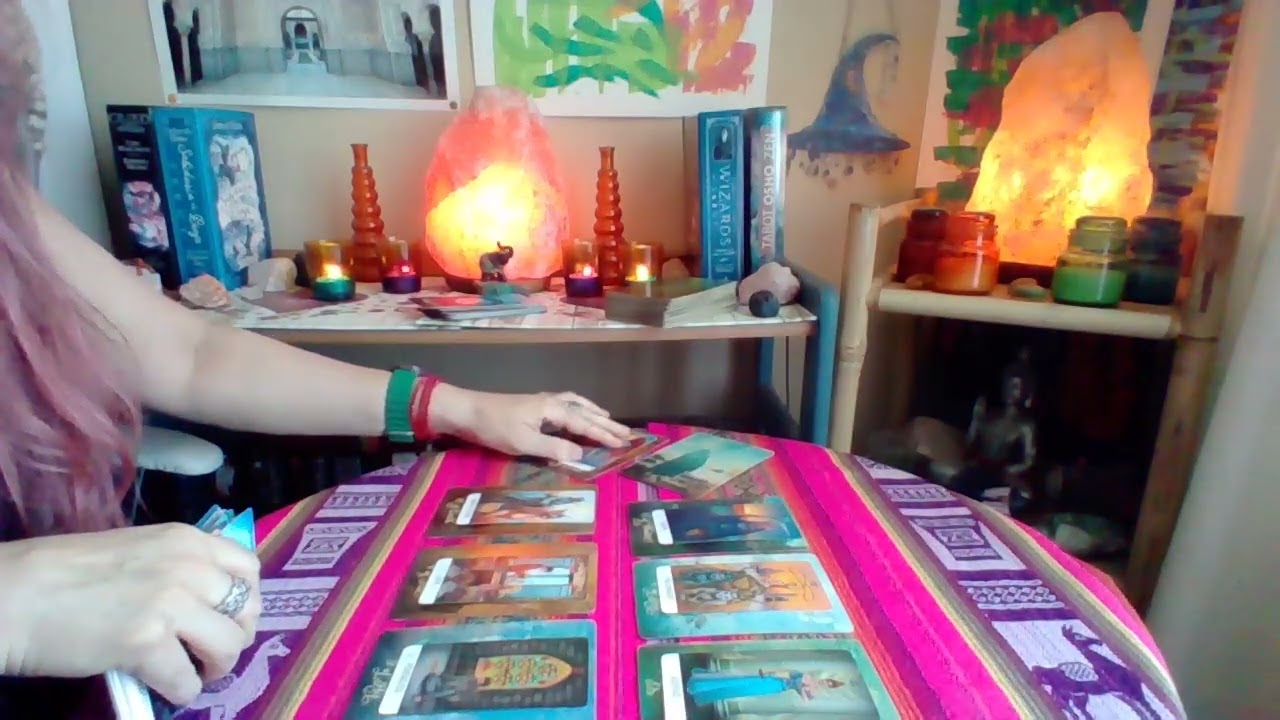 PISCIS!! 🔮 Alguien nota tu cambio y retirada energética!! Tomará acción, checa por qué avanza!!