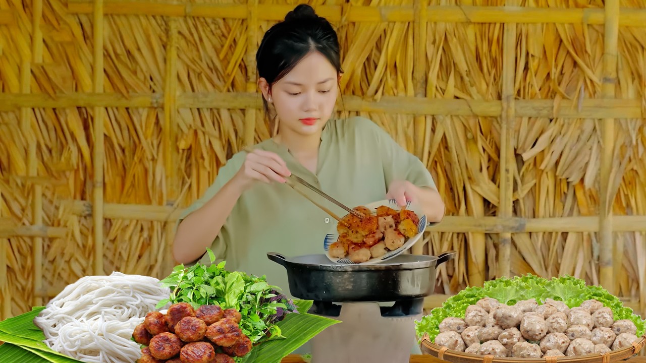 Lam Anh went to the market to buy meat and make meatballs in tomato sauce | Nguyễn Lâm Anh