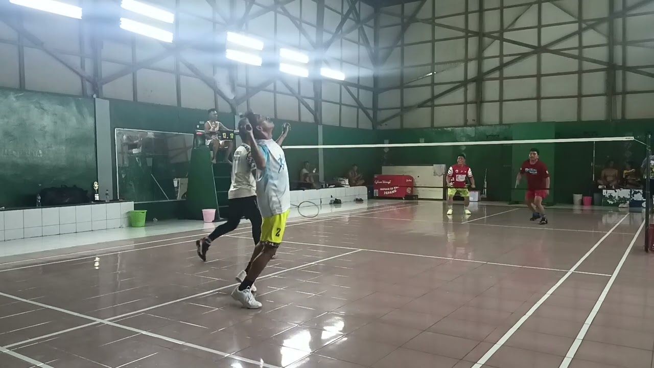 Madan/bambang/risky ok vs wahid/jamal sparing di gor ranggan sport cempaga
