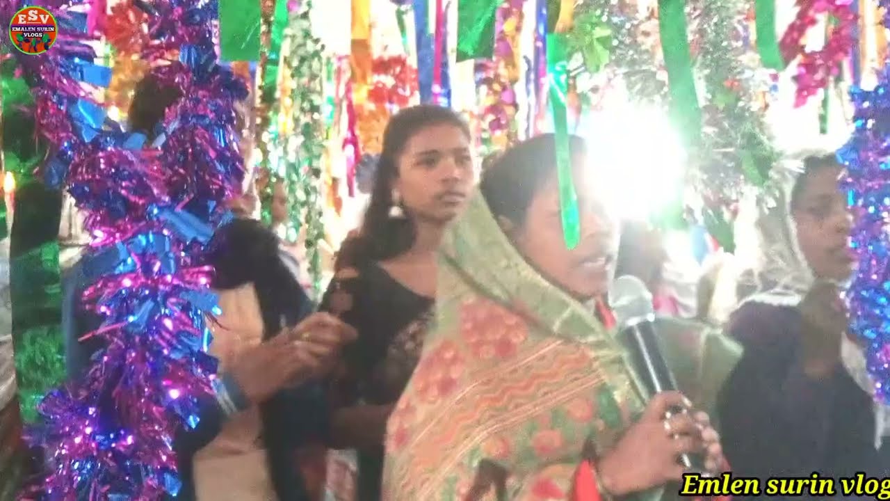 Janam parab geet sadri 🌴jànamto lele yesu baytulam gaon mein 😉 Emalen surin vlogs
