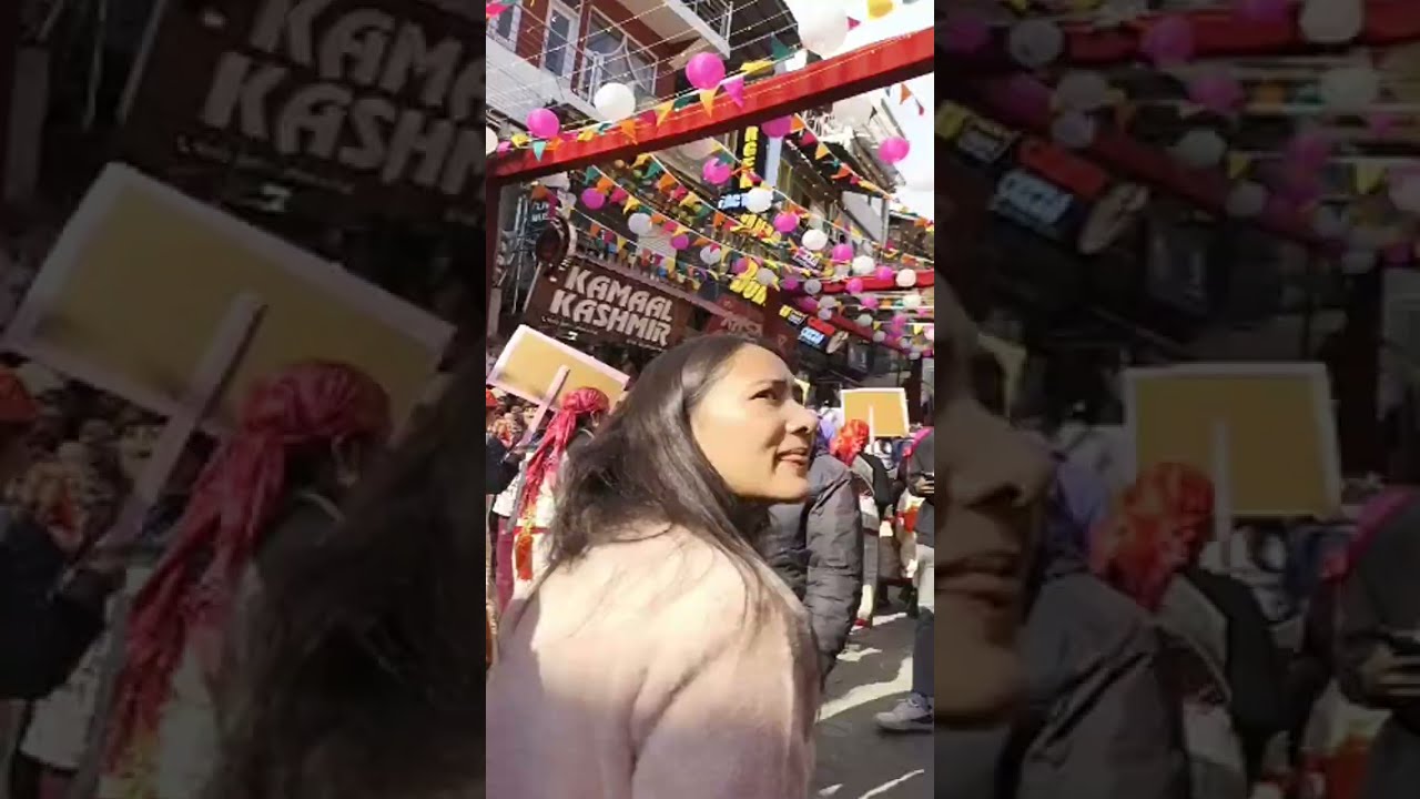 End of Jhanki of Manali Winter  Carnival || Radhika Devi Vlogs ||   #Manali @radhiii