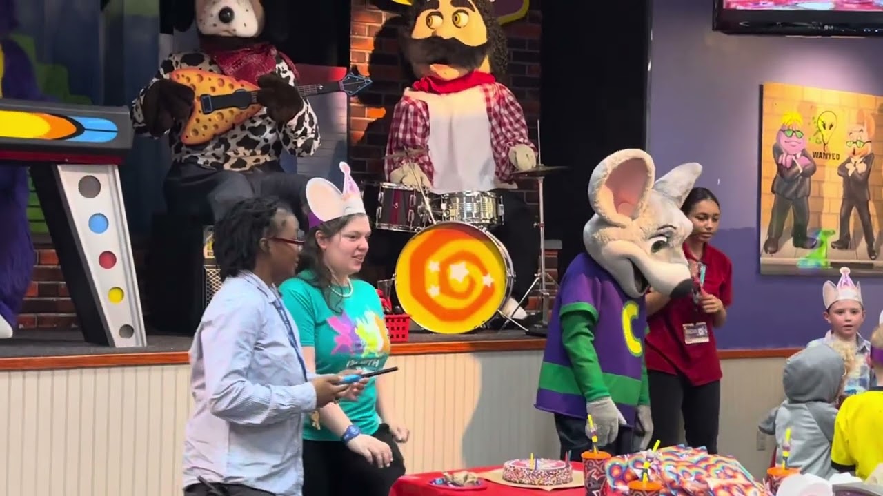 Chuck E. Cheese Birthday Star Spectacular starring Stephanie Routh