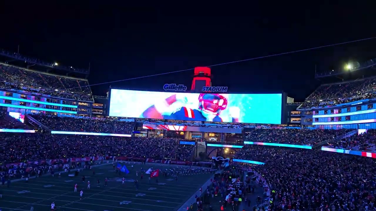 Patriots v Giants intro in stadium 12-1-25 