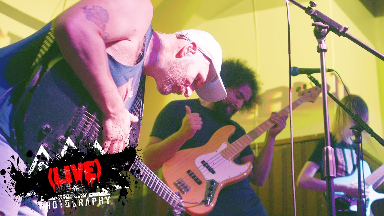 Invalids (LIVE) - Ukie Club
