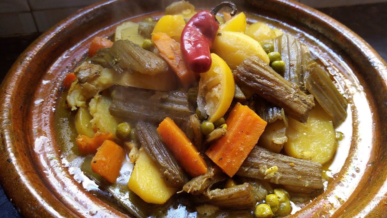 طاجين  اللحم معلك😋 مع مجموعة من الخضر صحي كيجي طايب زبدة  👍مع أسرار تنظيف الخرشف👌