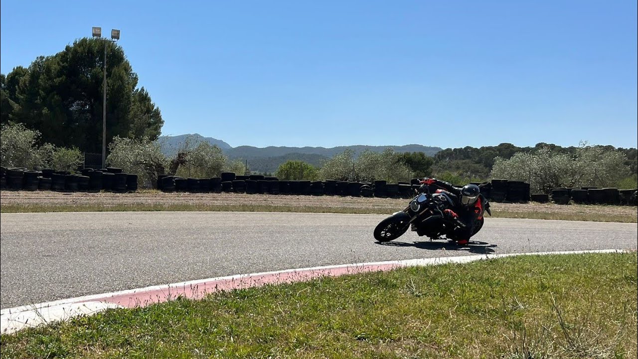 FIRST TIME CIRCUIT MORA D'EBRE // HONDA CB650R POV