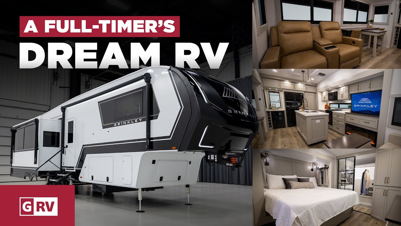 BRINKLEY&rsquo;S NEW MODEL Z 3300 FIFTH WHEEL WITH 3 SLIDES, A DESK, BAR AND MORE