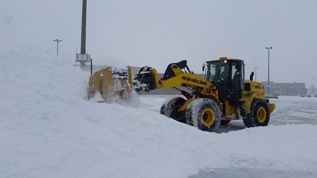 MAXXPRO 1048-22 LIVEEDGE doing what its built to do.