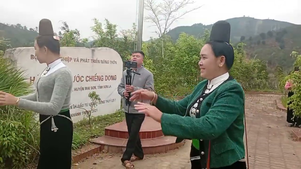 Vui tết 17 tại hồ chiềng dong rất vui mọi người ạ 