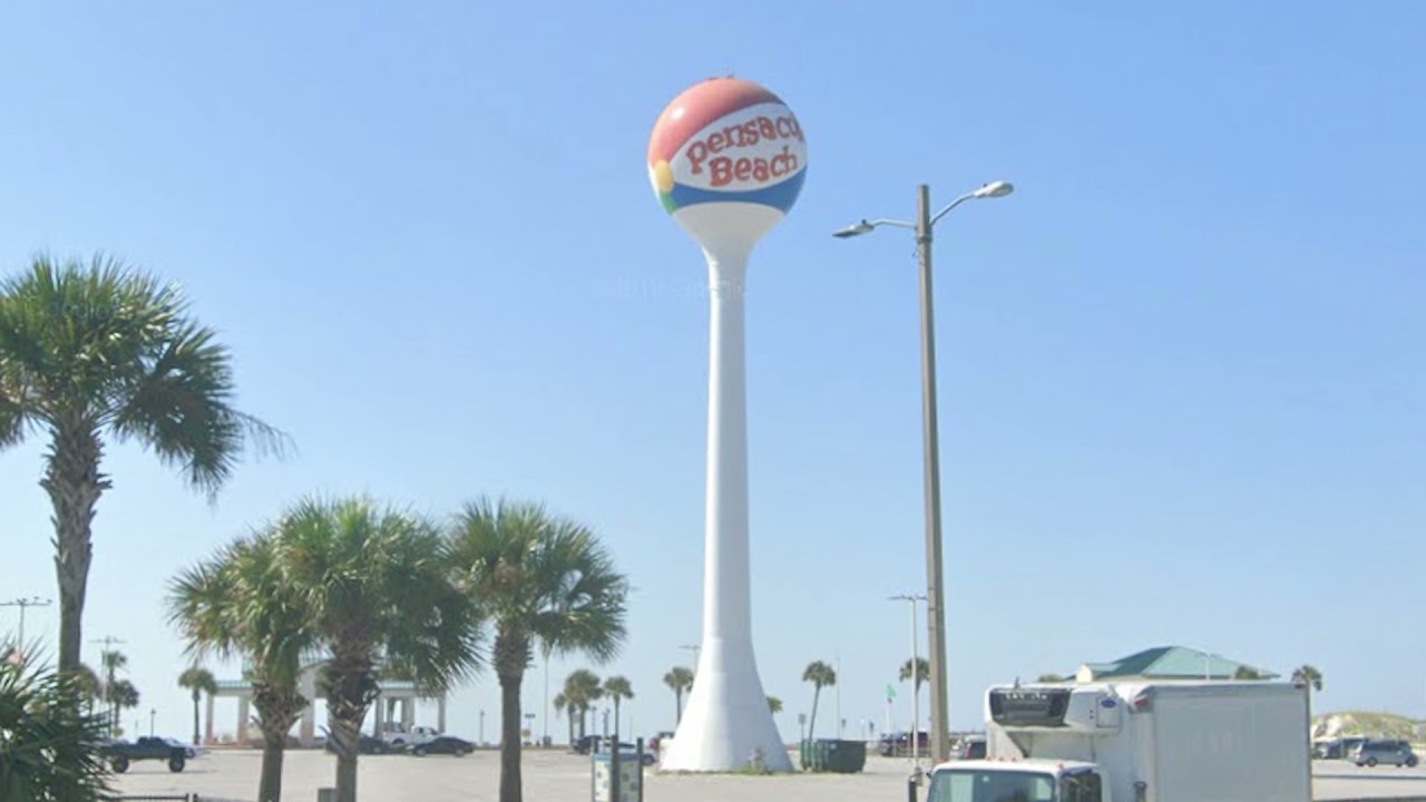 water towers in Florida 🏝 🏖