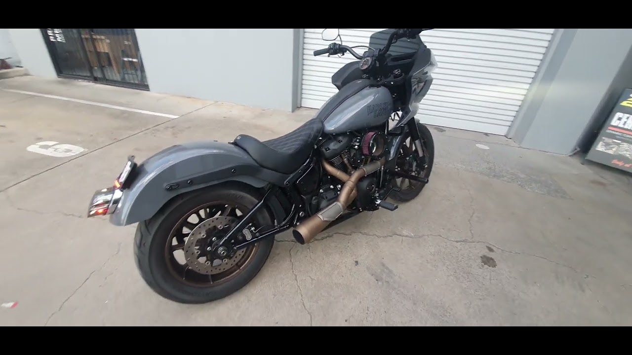 my lowrider s  with advan black fairing shes a beast @gc2pac