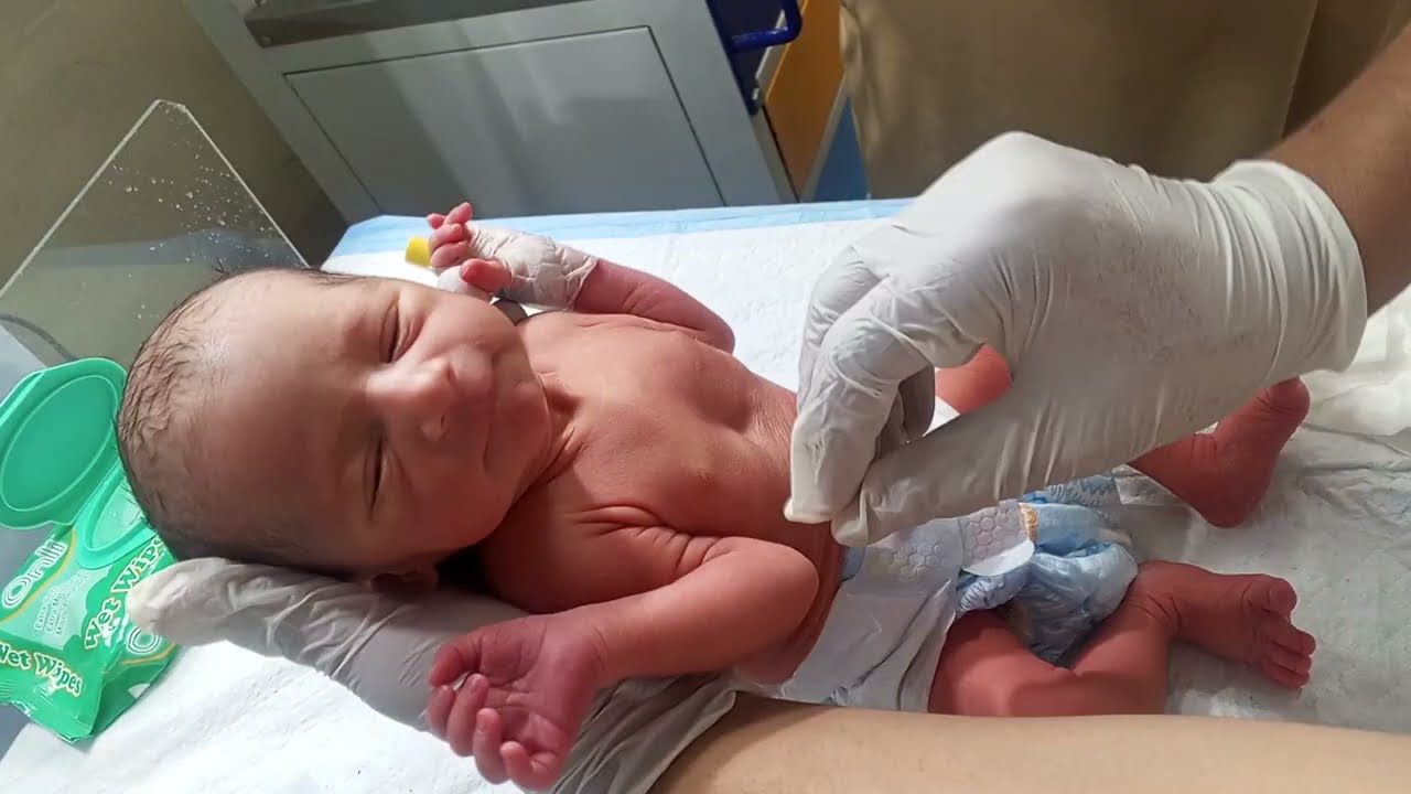 Newborn Baby Massage, Initial Assessment & Physiotherapy | Complete NICU Nursing Care 🩺 