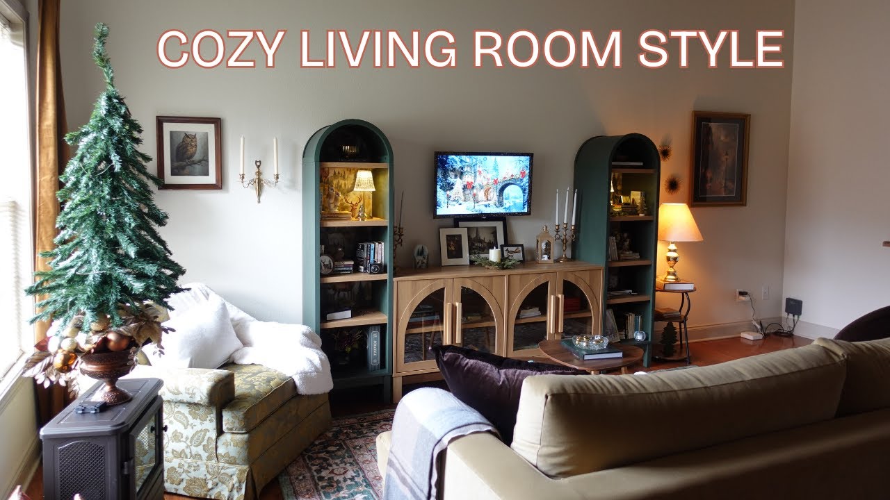 Cozy Living Room Decor/Simple Holiday Style