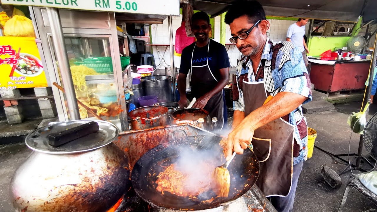 Hussain Mee Goreng 60 Years Api Arang Charcoal Flame at Jelutong Penang Street Food Malaysia 炭火印度面