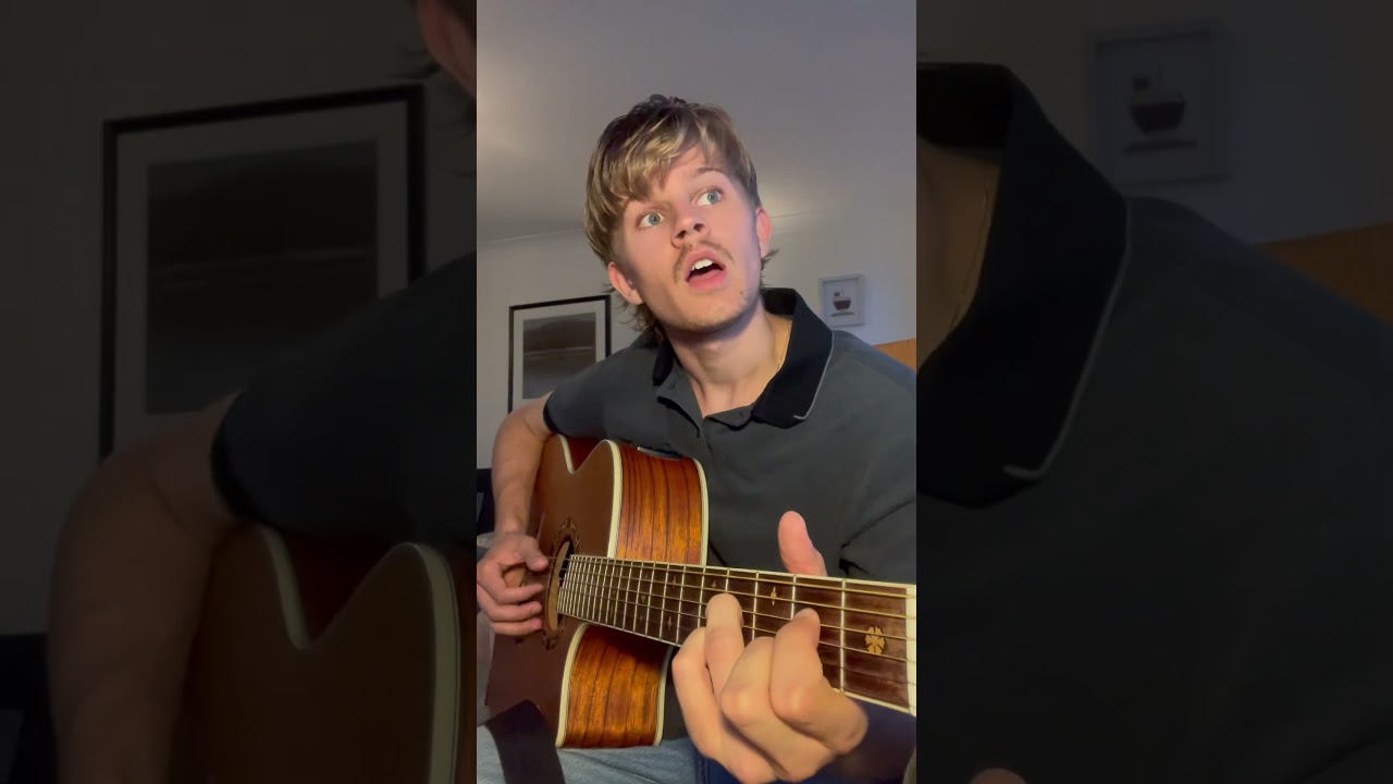 ‘Lovely Lady’ 💙 