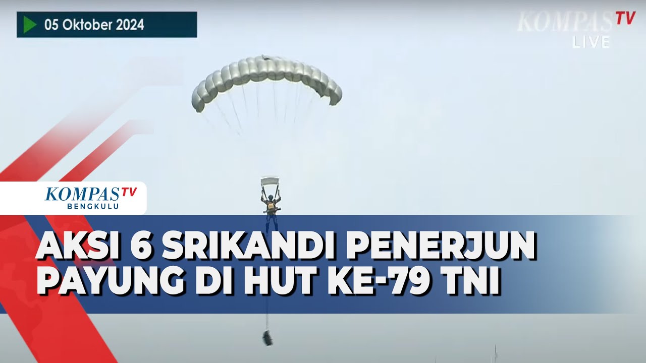 Aksi 6 Srikandi Penerjun Payung di HUT ke 79 TNI, Disambut Tepuk Tangan Presiden Jokowi