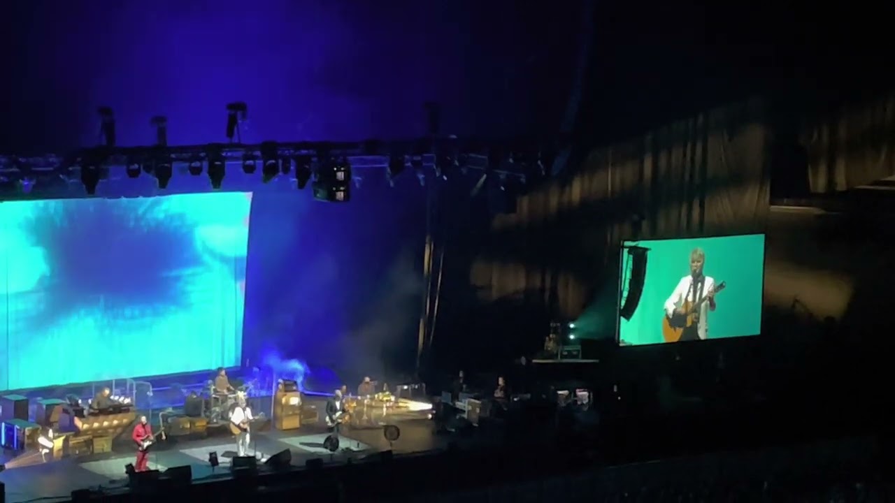 Crowded House - Four Seasons in One Day - Hydro, Glasgow 10/06/22