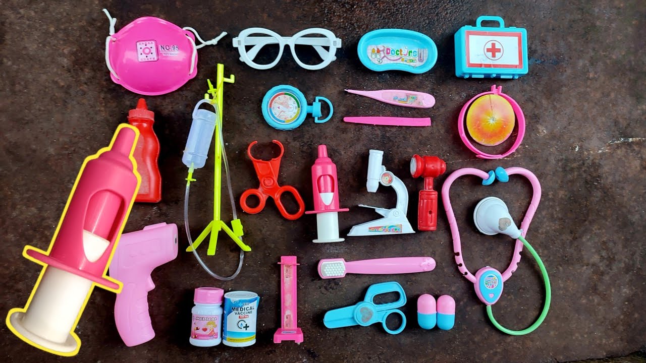 Hunting Stetoskop, Termometer, Jarum Suntik, Mikroskop, Masker, Gunting, Obat kapsul, Vaksin virus