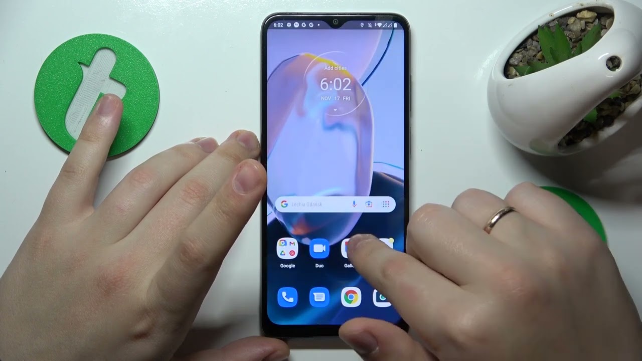 How to Configure & Use the Nearby Share Feature on a MOTOROLA Moto E22I