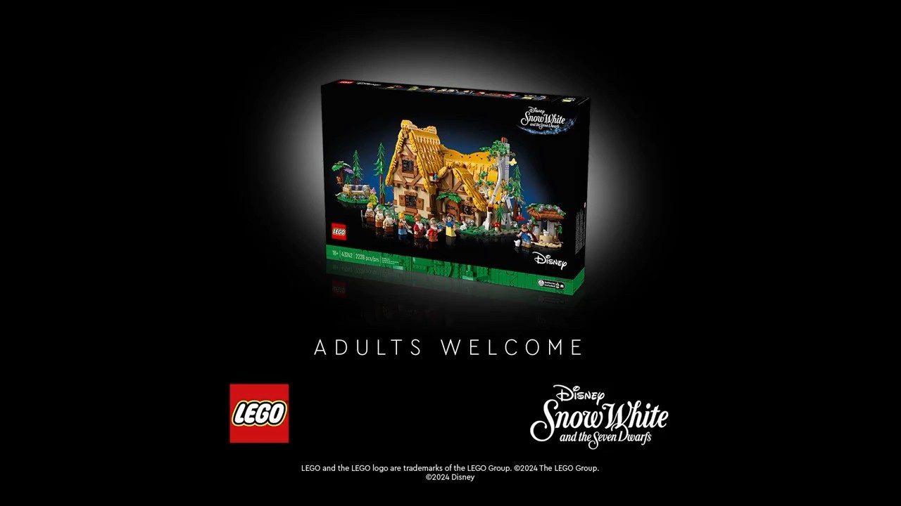 LEGO&reg; ǀ Disney Snow White and the Seven Dwarfs&rsquo; Cottage