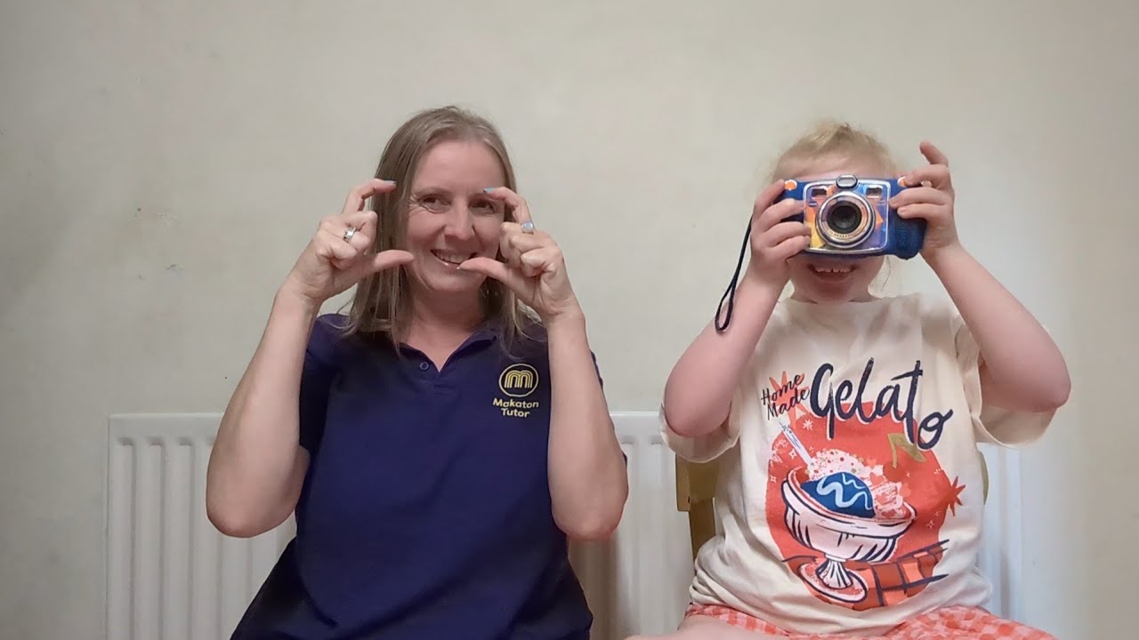 Makaton Sign of the Week - Camera 📸