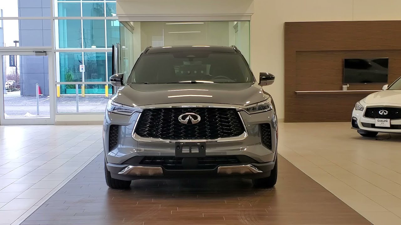 First 2022 Infiniti QX60 Delivery at Guelph Infinti
