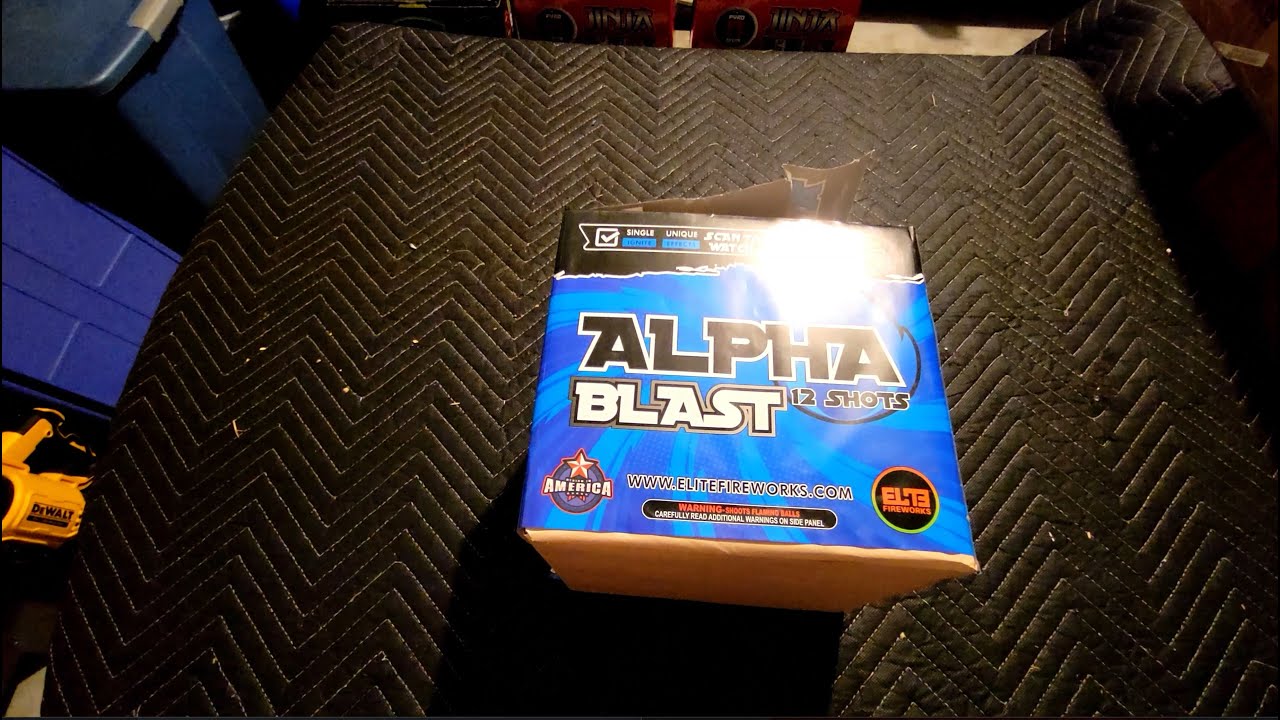 Alpha Blast 500g Cake Firework