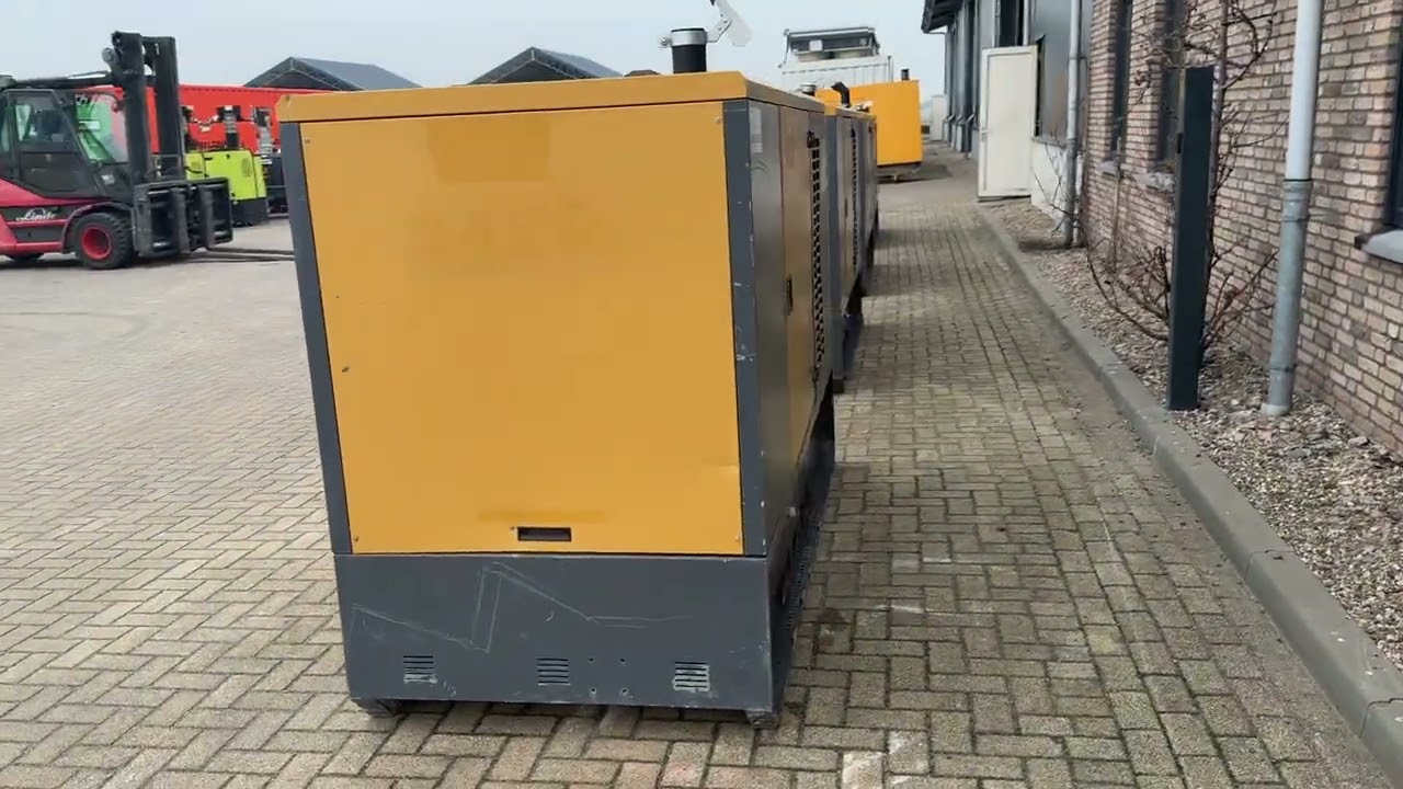Perkins 1104D E44TA Stamford 100 kVA Silent generatorset stocknr 6735