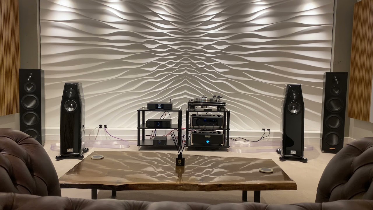 AURALiC Aries & Vega G2.1, Chord Ultima 2, Ultima 5 and Karma S7-S Speakers