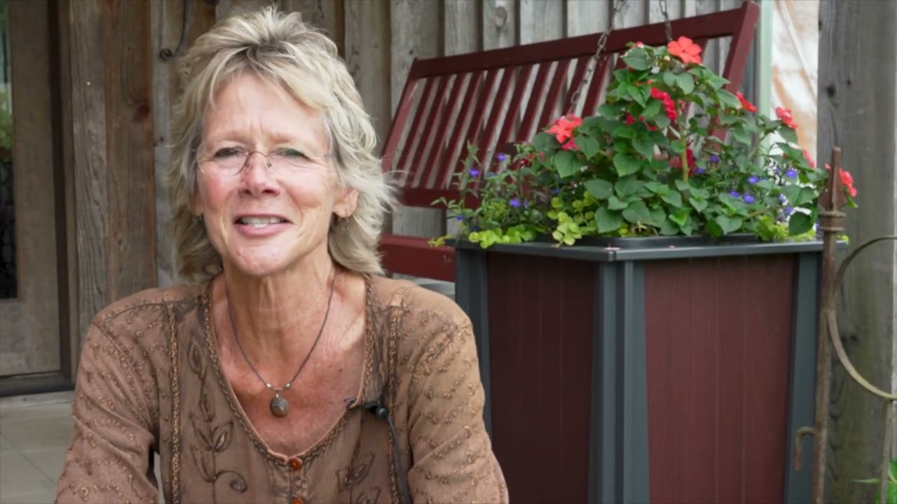 Welcome to Dream Rock Silo for the Ag & Art Adventure!