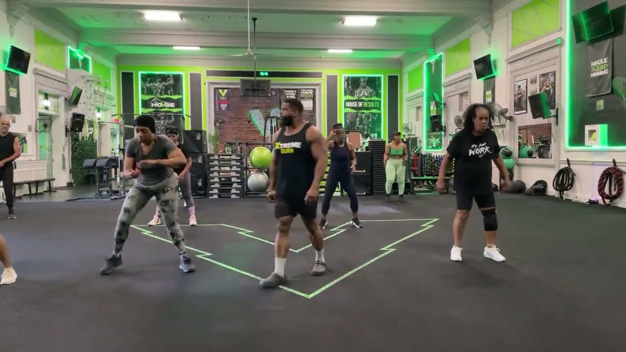 216MUSCLE уже здесь! Xtreme Burn Hip Hop Cardio