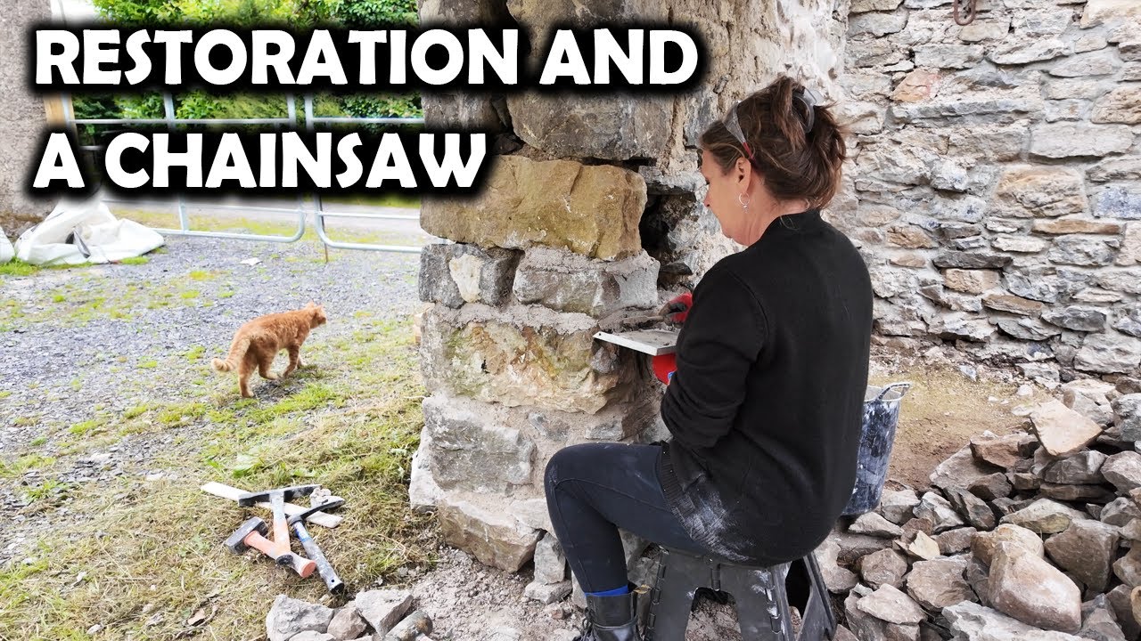 DIY Stone Barn Restoration : Beginner Chainsaw Experience : Irish Farmhouse Renovation / Restoration
