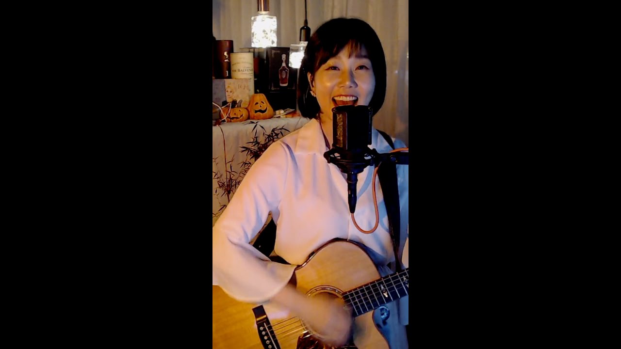 Top of the World(Vertical Version) ♥ Live by I.Q(아이큐)음충313회 #iqmusic #가수아이큐 #verticaliq