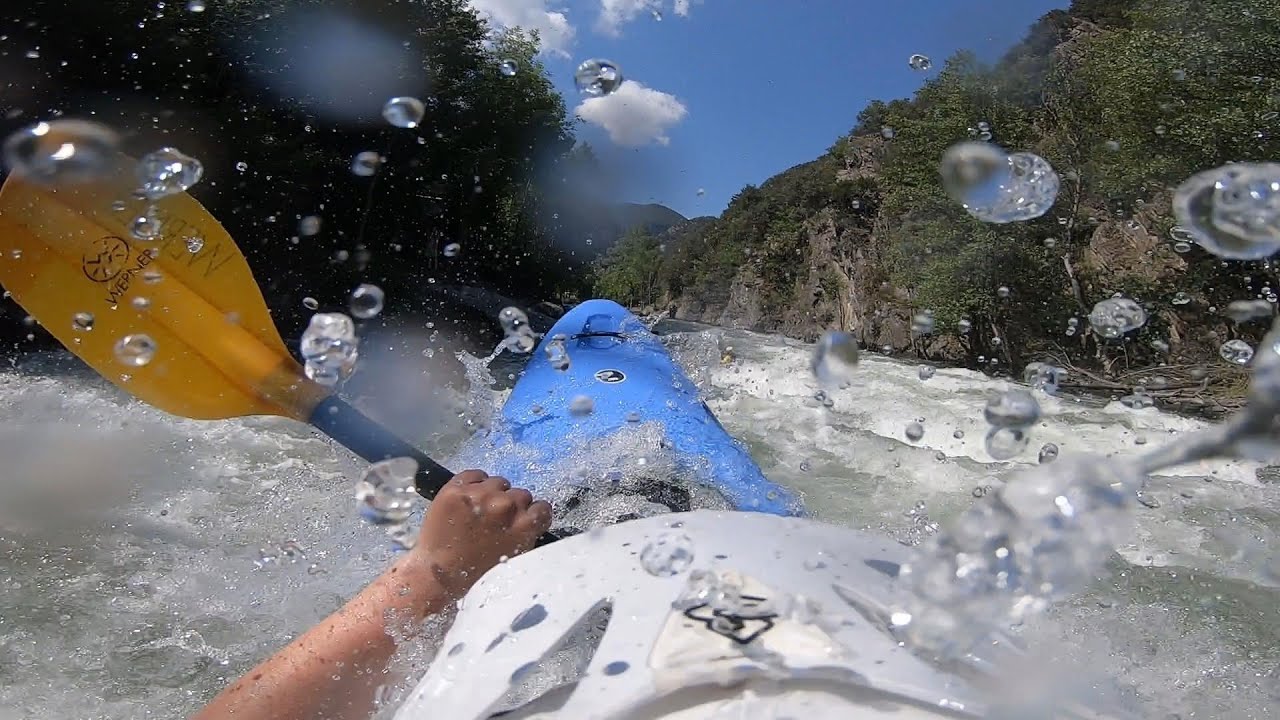 2022-05-31 Noguera Pallaresa kayaking, full fat Classic section (Llavorsi to Sort)