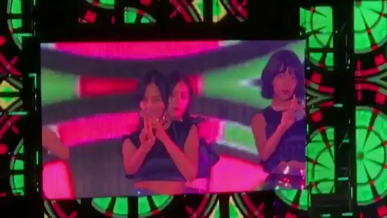 170708 SNSD Hoot (Full ver.) @ SMTown Live in Seoul