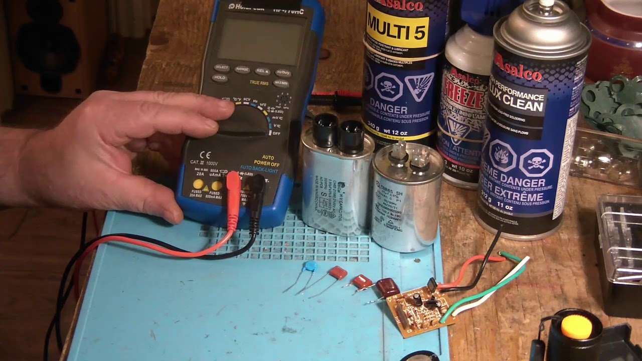 Formation 06, les condensateurs | SJC Électronique