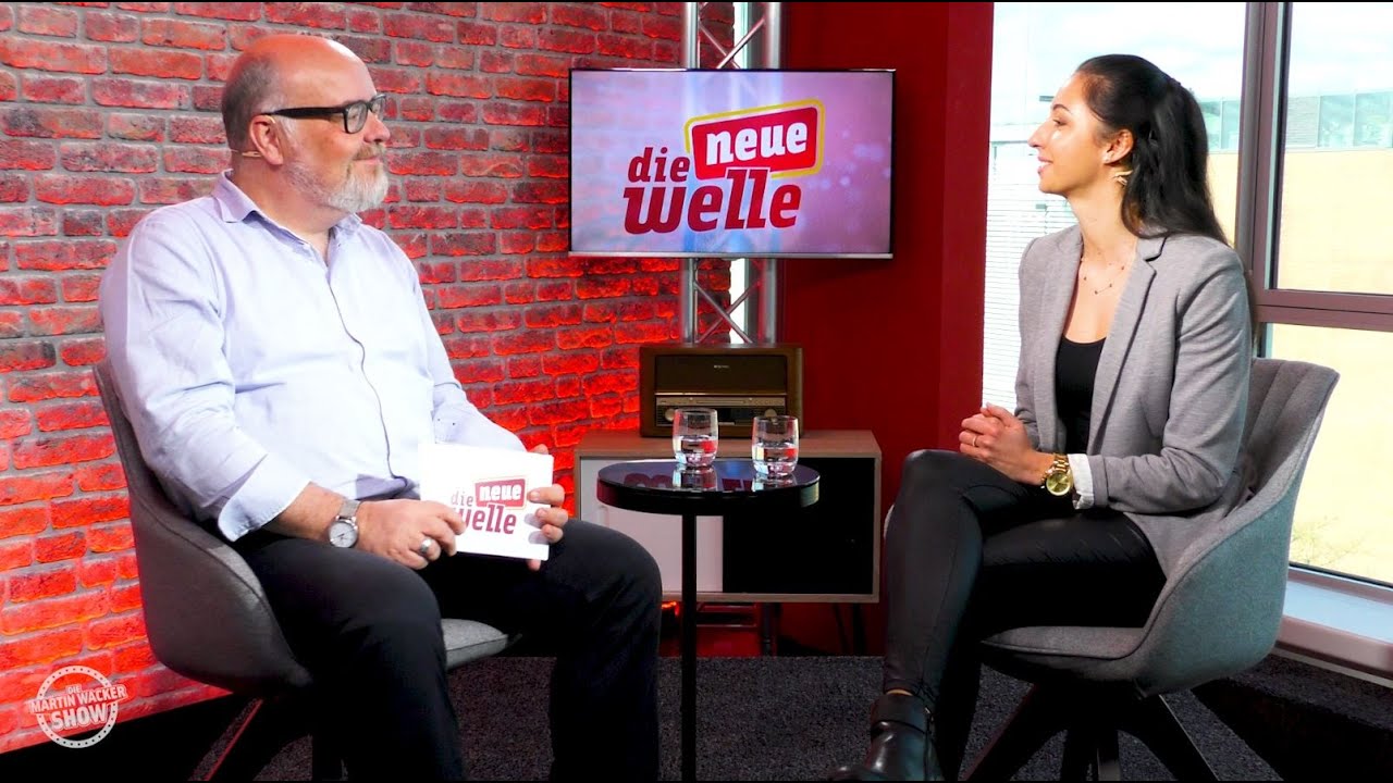 Die Martin Wacker Show - Sängerin Nina Hirschler