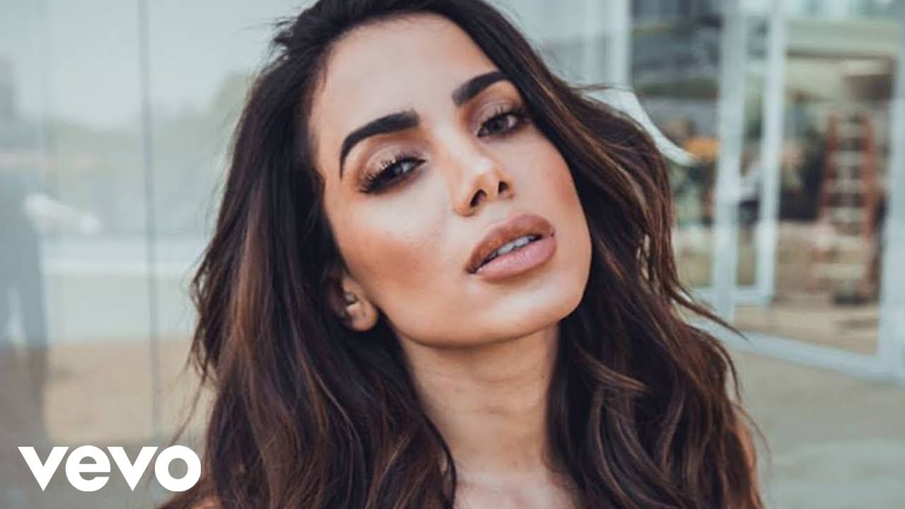 Anitta - Som Do Coração (Vídeo Clipe)