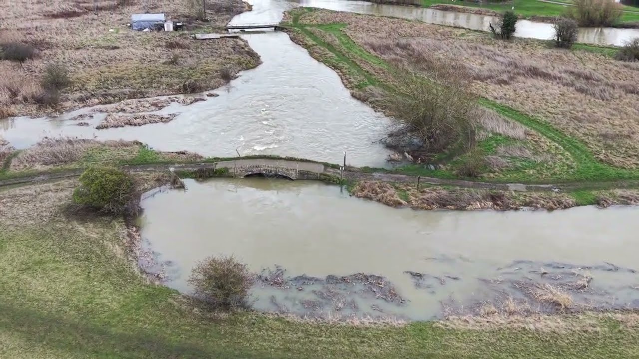 Flooding around Emberton and Olney from the River Great Ouse