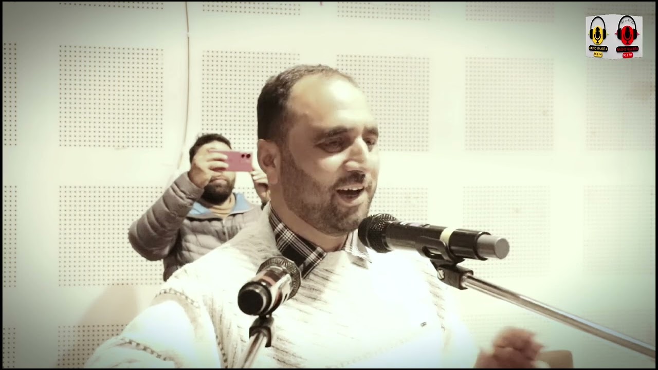 Get ready to burst into laughter with Muzaffar Dilbar's hilarious poetry session!