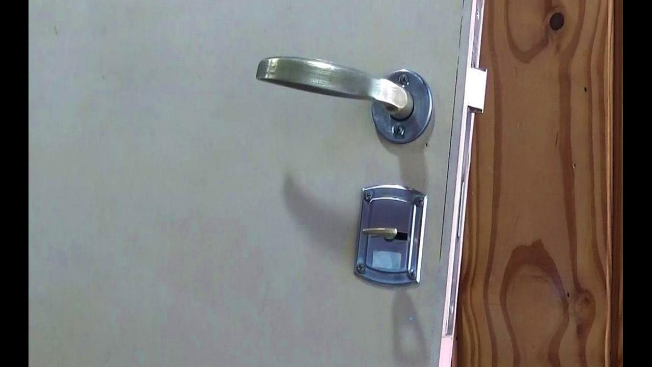 COMO COLOCAR CERRADURA EN PUERTA - LOCK INSTALLATION / Juan Carlos Aquila