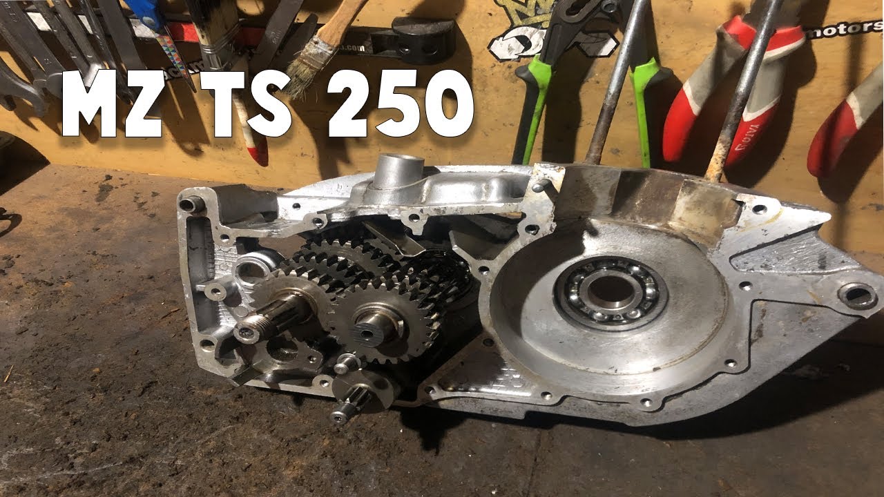 Silnik MZ TS 250 4 biegi / Jak złożyć skrzynię biegów